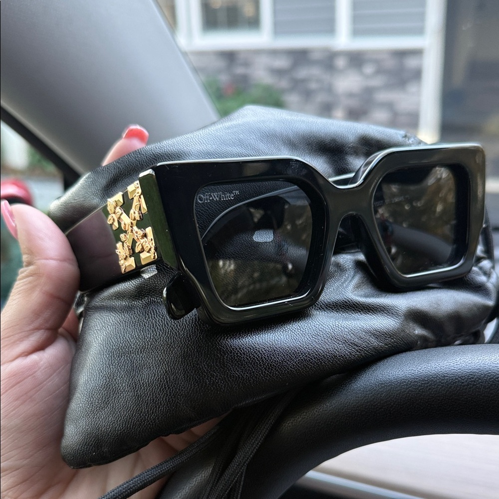 Off-White Black Sunglasses with Gold Details